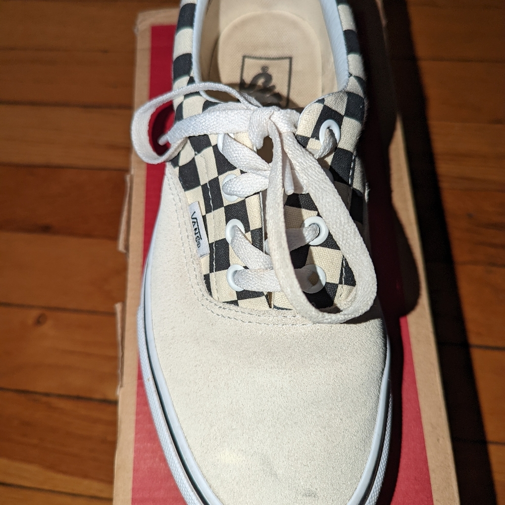 VANS skateboard shoe